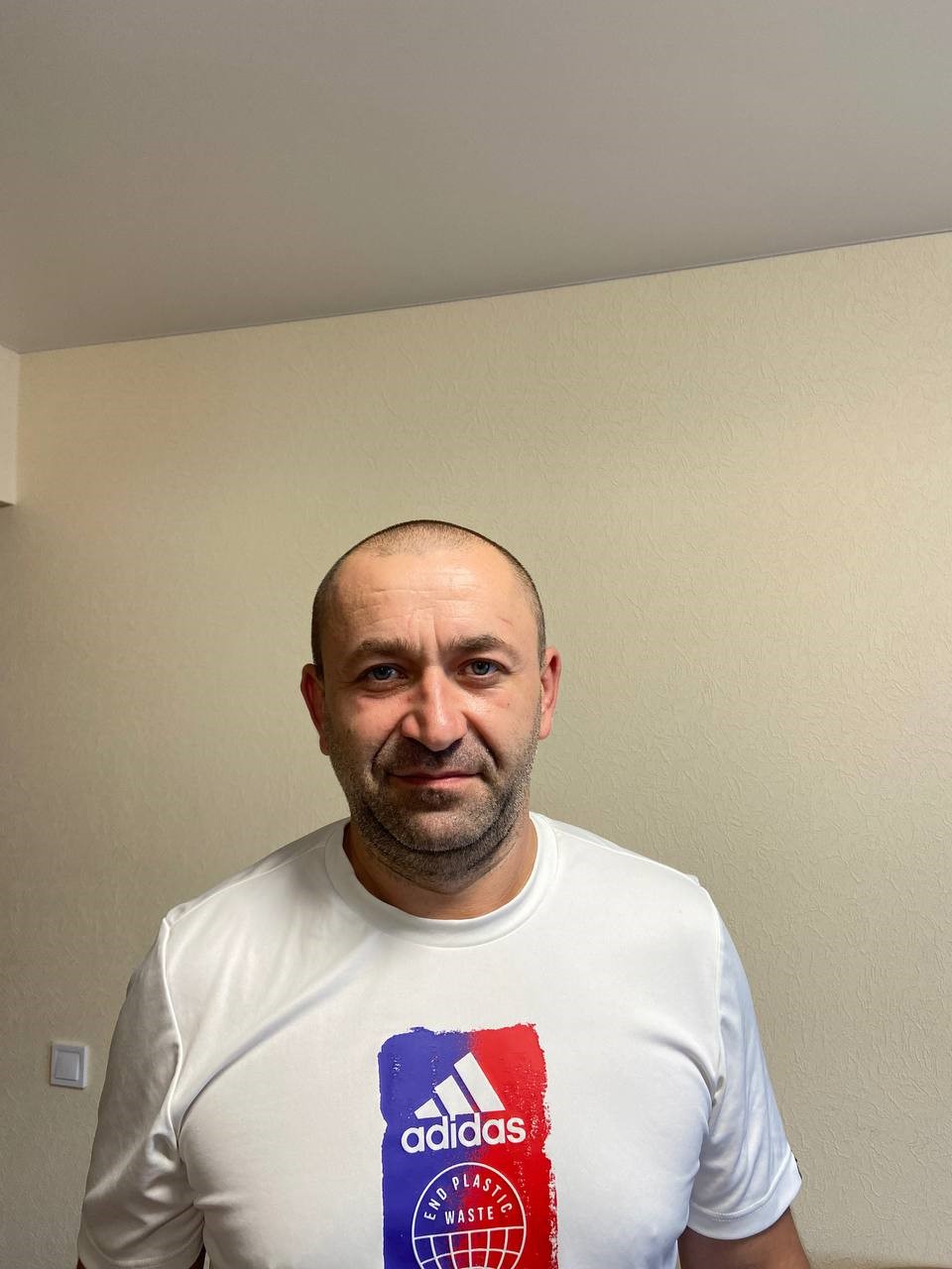 Гутник Эдуард