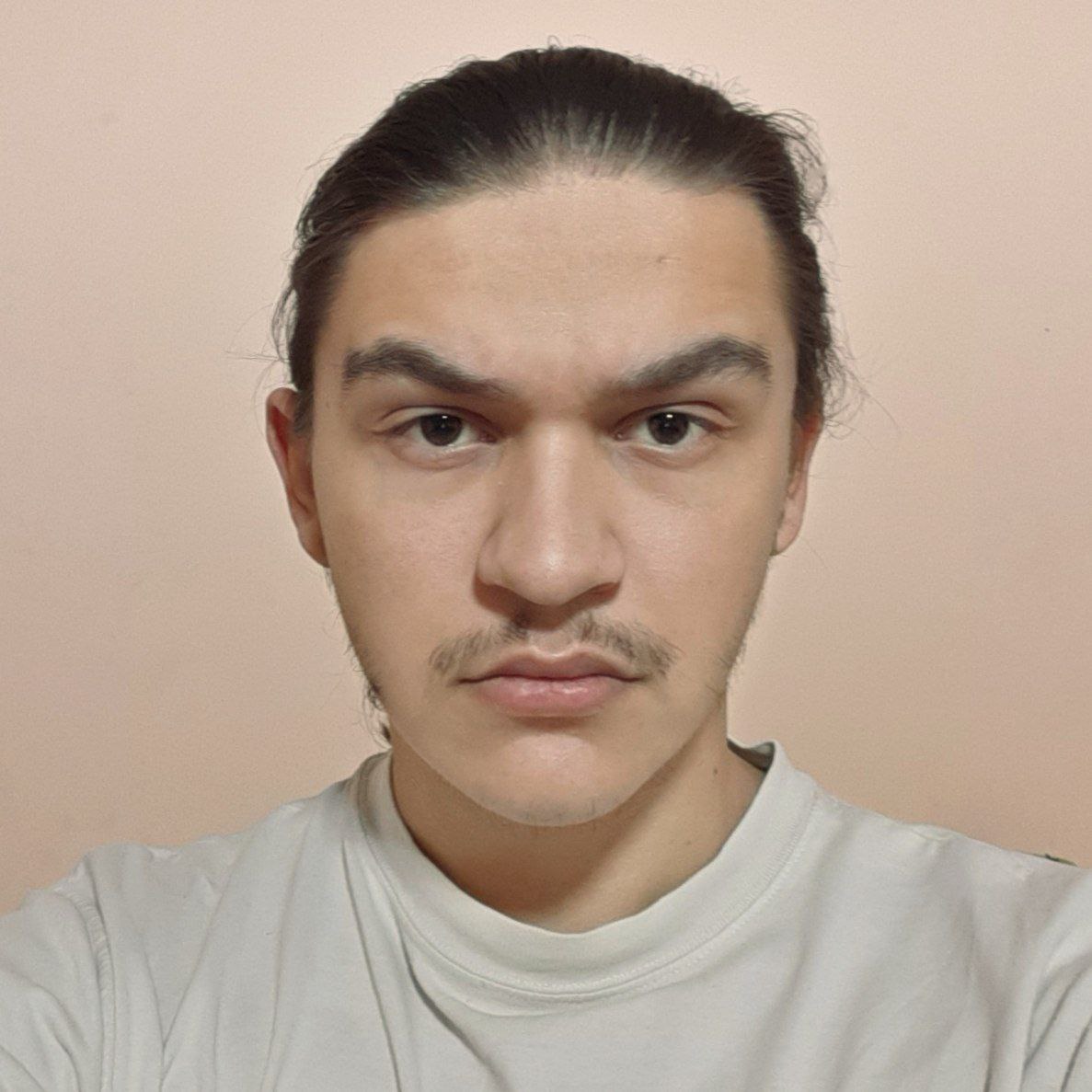 Гушенець Артем