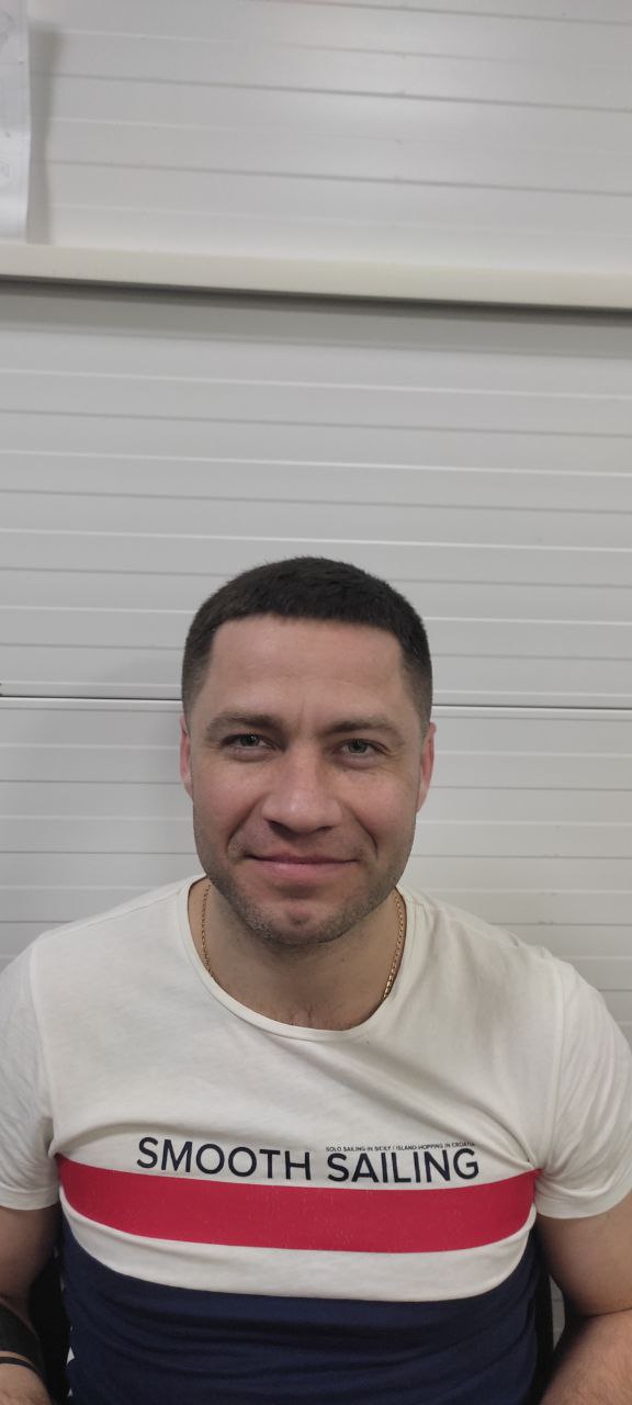 Олейник Роман