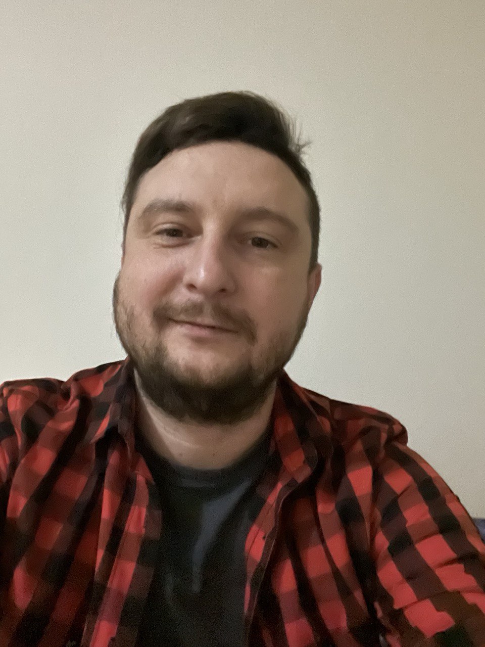 Гнедой Александр