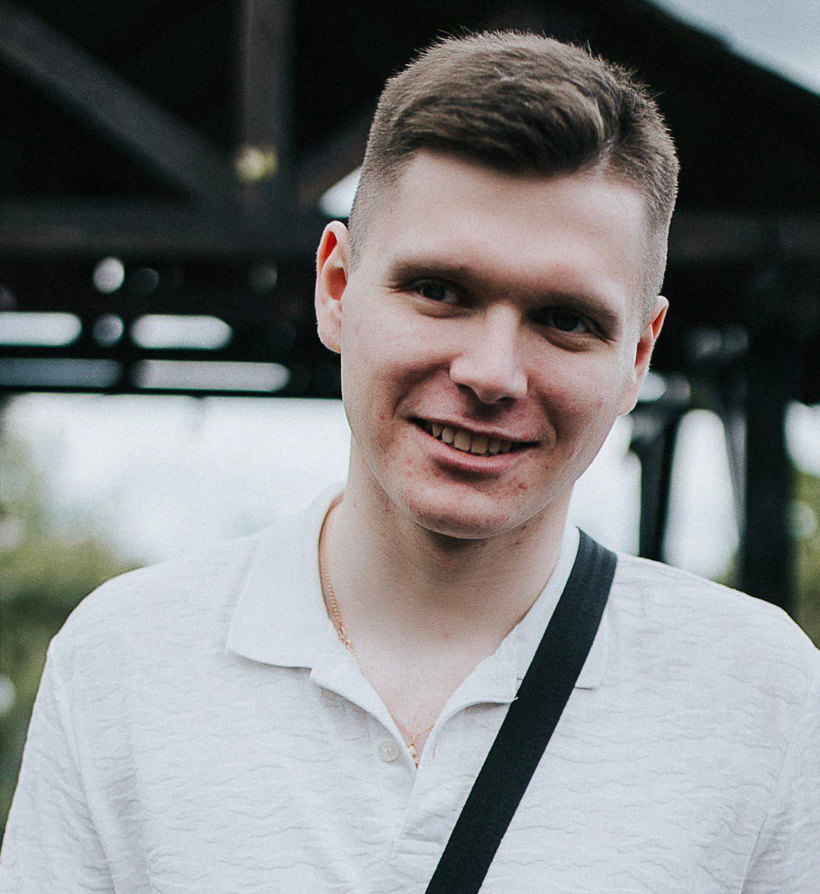 Бібік Владислав