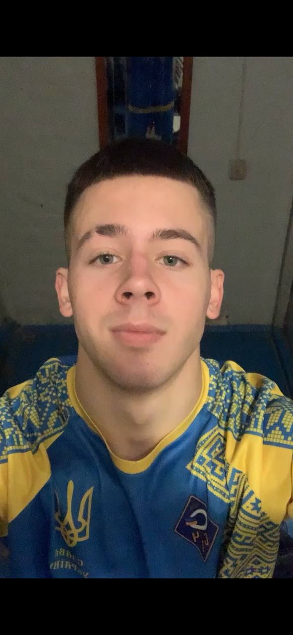 Новіков Денис