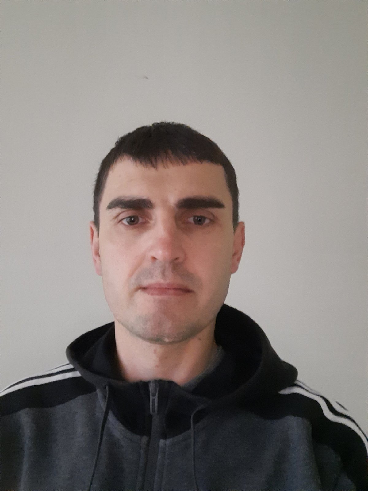  Подолянчик Андрій 